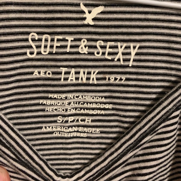 American Eagle soft and sexy striped tank - Picture 2 of 3